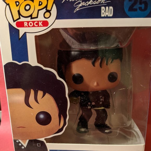 ""Michael Jackson", Set of 5 Funko Pops - Picture 3 of 6